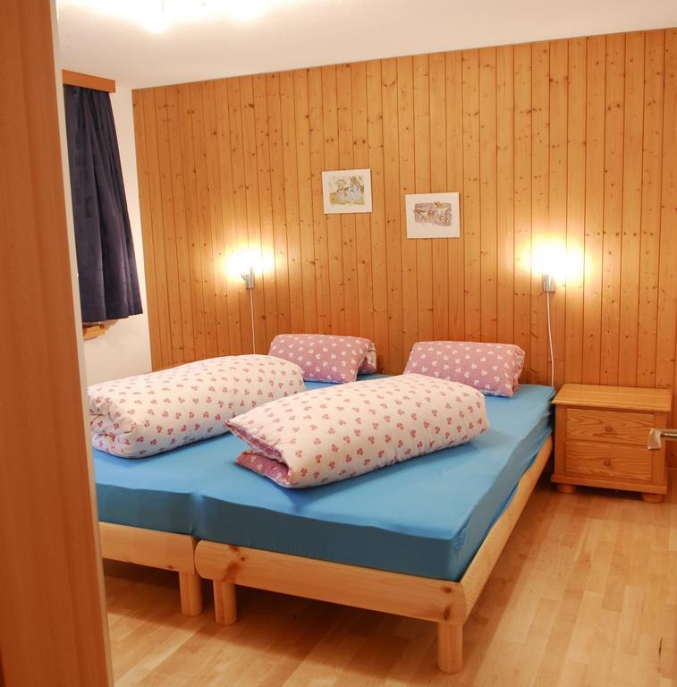 Tgesa Parde Lejlighed Sedrun Værelse billede